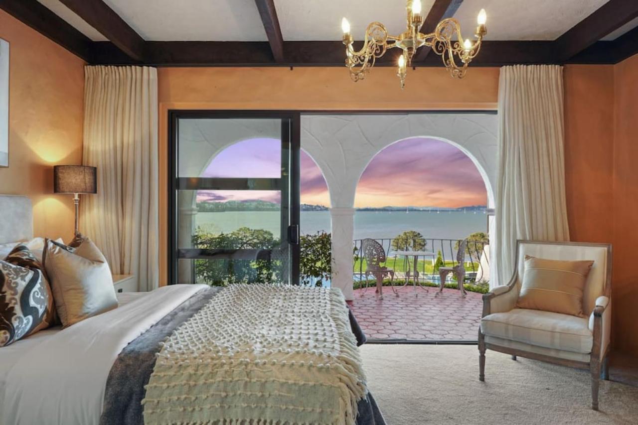 Magnificent Beachfront Mansion - Pool - Fireplace Auckland Zewnętrze zdjęcie