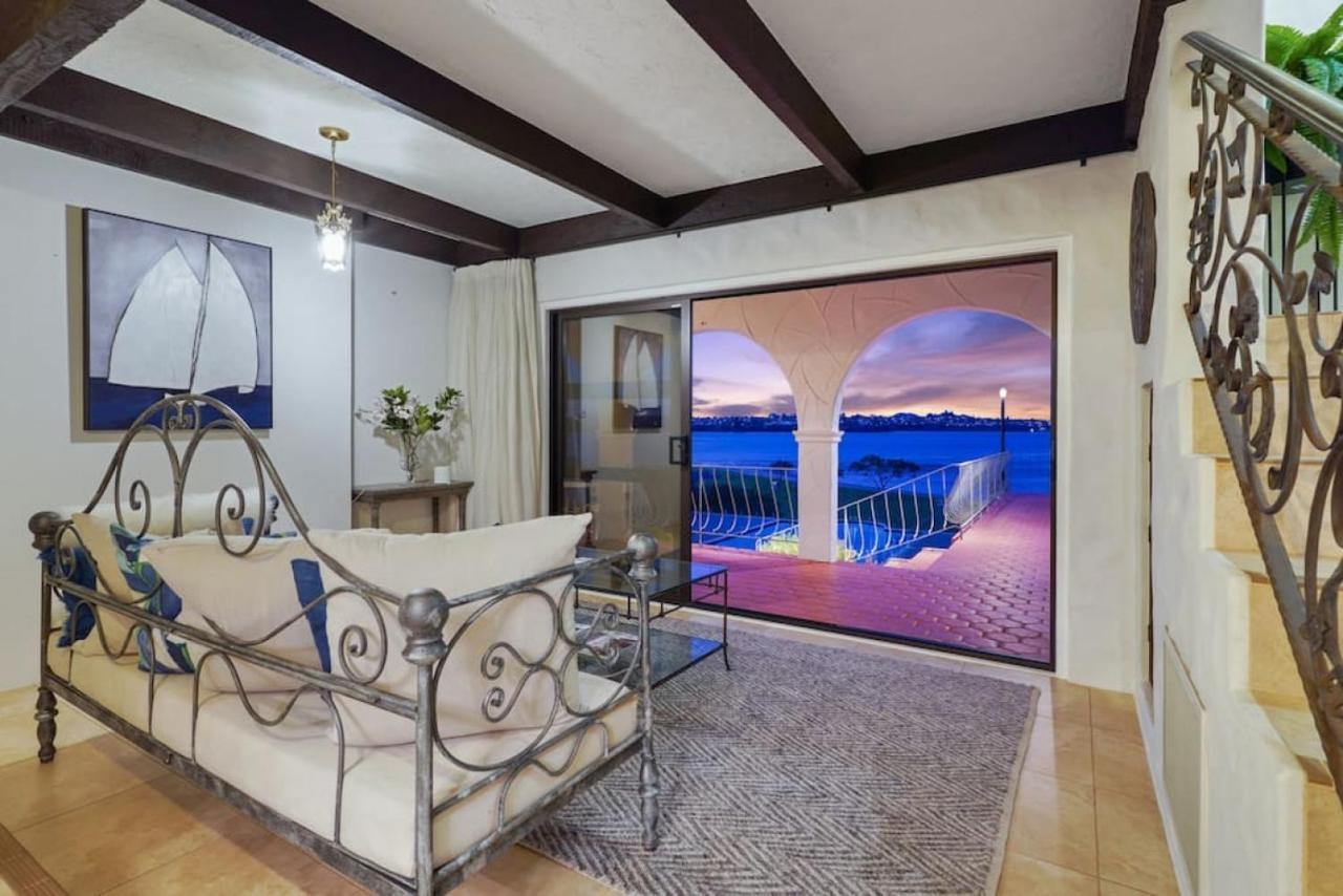 Magnificent Beachfront Mansion - Pool - Fireplace Auckland Zewnętrze zdjęcie